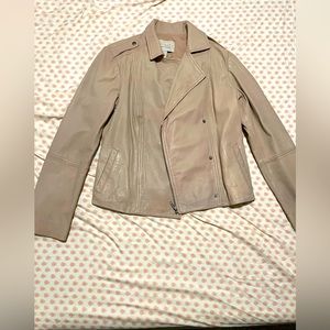 Women’s leather jacket small